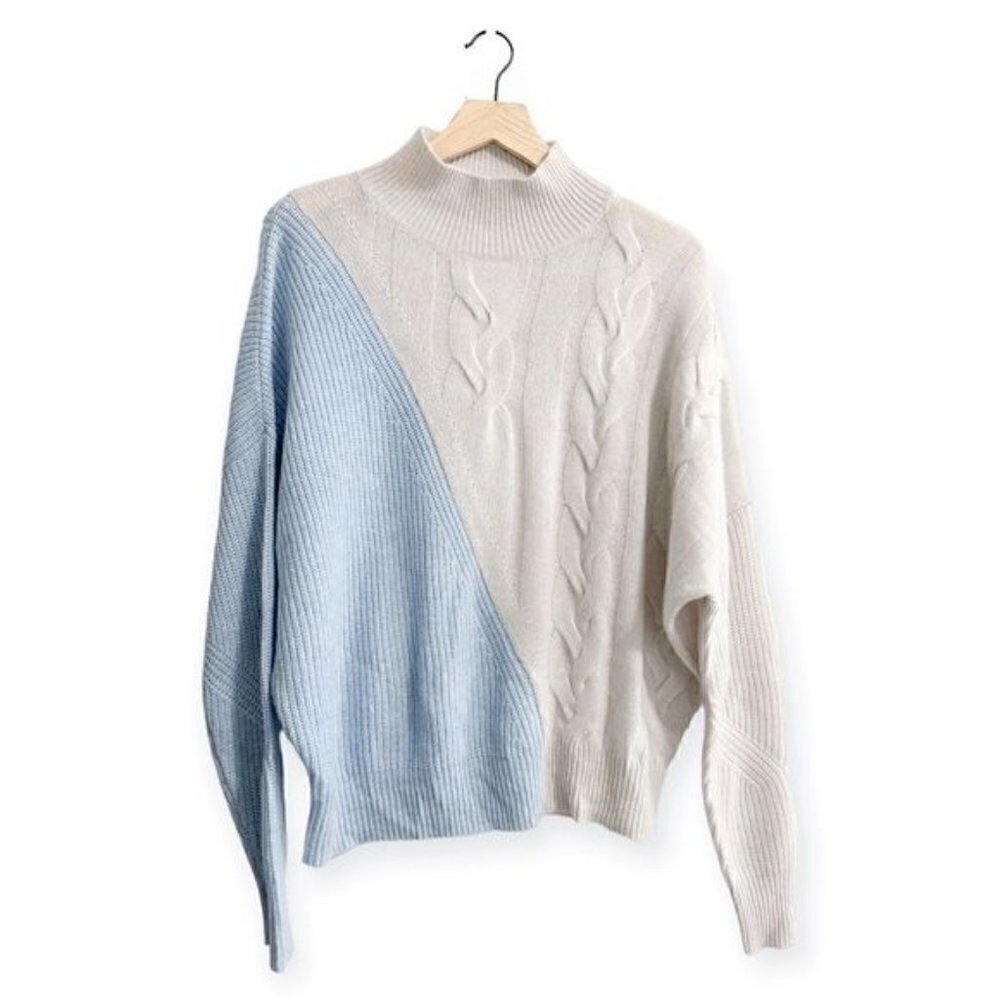 Brodie Cashmere Sophia Color Block Cable Sweater in ivory/blue, size M